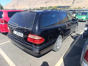 bmw m5: Mercedes-Benz E-Class: 2001 г., 2.6 л, Автомат, Бензин, Универсал — 4