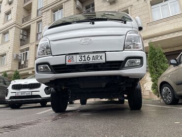 Hyundai: Hyundai Porter: 2023 г., 2.4 л, Механика, Газ, Пикап — 3