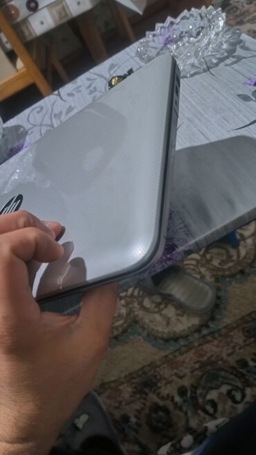 monster notebook azerbaycan qiymeti: AMD A4, 4 GB