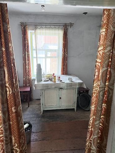 Недвижимость: 70 м², 3 комнаты — 4