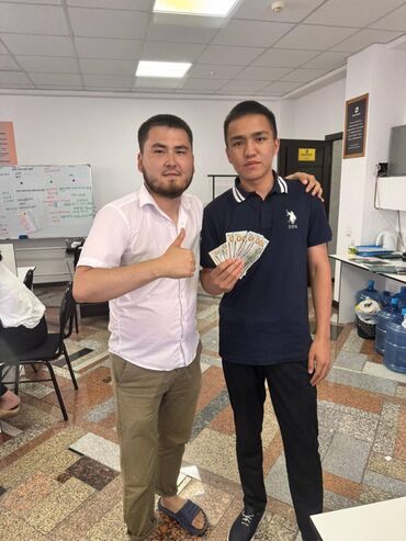 я ищу работу кафе: Требуется Менеджер по продажам, График: Шестидневка, Полный рабочий день, Карьерный рост