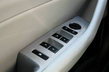 Hyundai: Hyundai Sonata: 1.6 l | 2015 il Sedan — 10