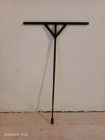 dəmir ferma: Metal mala – beton və suvaq üçün əl aləti - Material: qalın armatur — 1