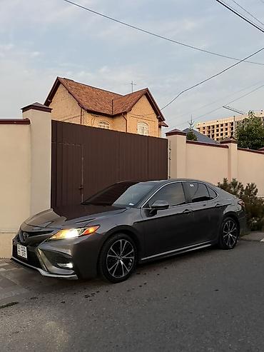 camry 2010: Toyota Camry: 2018 г., 2.5 л, Автомат, Бензин, Седан — 2