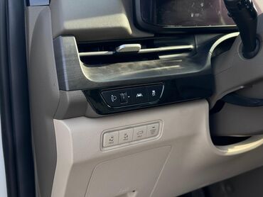 Kia: Kia Carnival: 2020 г., 2.2 л, Автомат, Дизель, Минивэн — 9