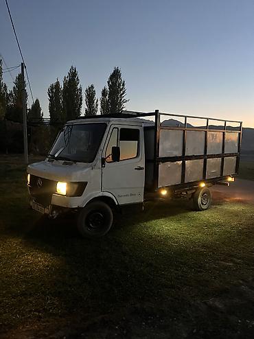 a4 b6: Грузовой автомобиль Mercedes-Benz (кабина-дневка) с — 6