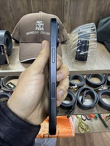 Apple iPhone: IPhone 16, 128 GB, Qara, Face ID — 4