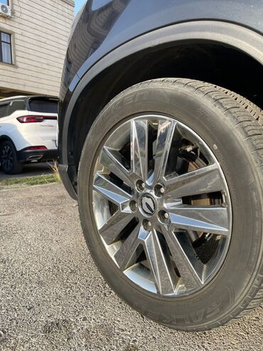 Другие автомобили: Черный (рамный) внедорожник Rexton 2019г. 2.2 турбо дизель. Камеры — 14