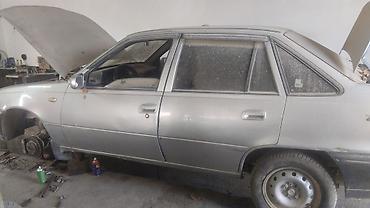 195 14 с: Daewoo Nexia: 1999 г., Механика, Бензин, Седан — 3