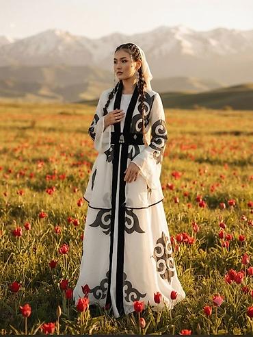 национальный костюм: Национальный костюм, Женский — 1
