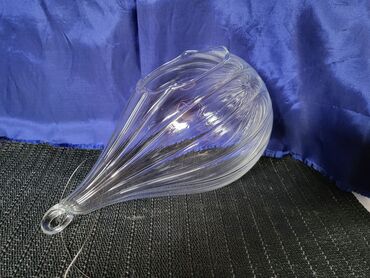 Ostali kućni dekor: Terarijum(saksija) za biljke viseca duvano staklo 90te. Perfektan — 12