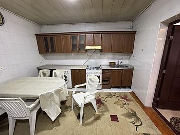 Uzunmüddətli kirayə evlər: Bileceride abide ve ag saraya yaxin heyet evi kiraye verilir. Evde her — 6