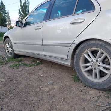 спринтер 2002: Mercedes-Benz C 180: 2002 г., 2 л, Автомат, Бензин, Седан