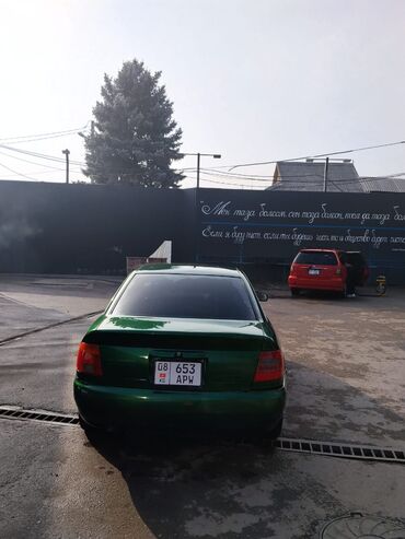 Audi: Audi A4: 1998 г., 2.6 л, Автомат, Бензин, Седан — 3