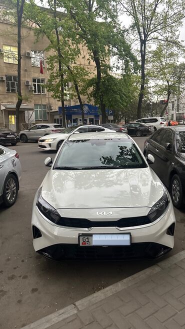 автономка на легковой автомобиль цена: Ижарага берем: Жеңил унаа, Жеке ижара