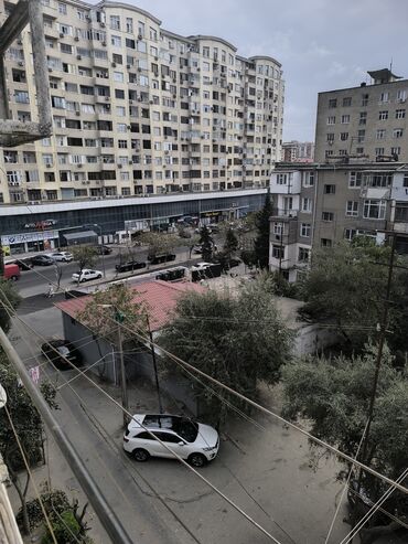 Qarajlar: Digah, 2 otaqlı, Köhnə tikili, 35 kv. m
