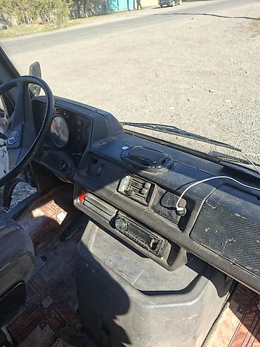8 4: Грузовик, Mercedes-Benz, Дубль, Б/у — 6