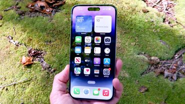 Мобильные телефоны: IPhone 14 Pro Max, Б/у, 256 ГБ, Deep Purple, Зарядное устройство, Защитное стекло, Чехол, 92 %