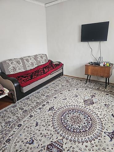 аренда кызыл кия: 37 м², 2 комнаты, Без животных — 5