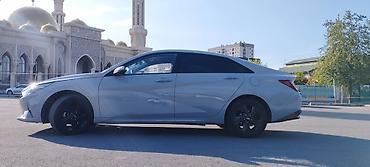byd e1: Hyundai Avante: 2022 г., 1.6 л, Гибрид, Седан — 4