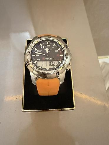 luc saat: Tissot T-Touch Titanium qol saatı - Model: Tissot T-Touch (arxa — 1