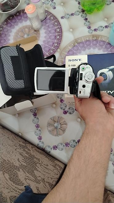 sony a6300: Sony Handycam S-109 rəqəmsal videokamera - Sensor: Exmor R CMOS - — 1