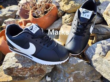 Women's Sneakers and athletic shoes: 41 — 3