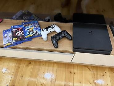 PlayStation 4 Slim oyun konsolu paketi - Model: PS4 Slim (qara rəng)