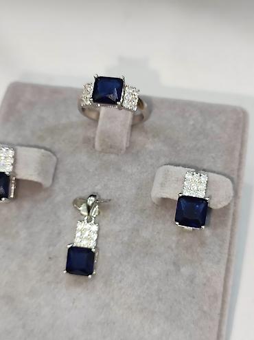 Серебряные наборы украшений: Серебряный Набор с камнями Сапфир Серебро 925 пробы Размеры имеются — 5