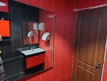 Продажа коммерческой недвижимости: Сдаю помещение под офис, магазин, салон. На первой линии вдоль ул — 5