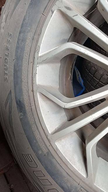 набор щеток: Комплект зимних шин Bridgestone Blizzak DMV2 на литых дисках — 8