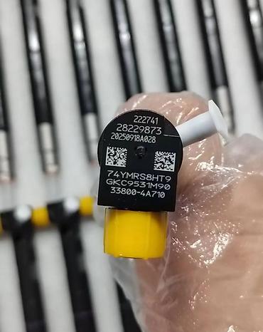 Форсунки: Форсунка Hyundai 2015 г., Б/у, Оригинал — 1