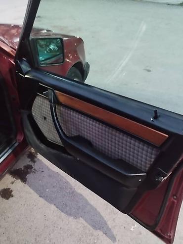 Mercedes-Benz: Mercedes-Benz W124: 1992 г., 2.3 л, Ручные, Бензин, Универсал — 6