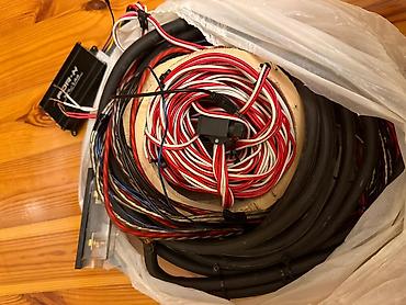 deaf bonce: Monoblok - Soundmax SX-3000.1D Usilitel - AMP MASS 4.150 Sabvufer - — 7