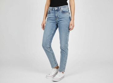 kurtka jeansowa z futerkiem bershka: Bershka, Jeansy damskie, rozmiar 2XS