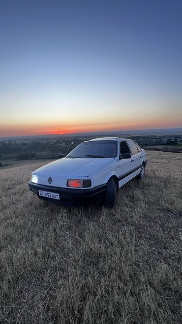 запчасти опель вектра б: Volkswagen Passat: 1989 г., 1.8 л, Механика, Бензин, Седан