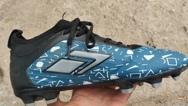обувь 24 размер: Футбольные бутсы Состояние: идеал Носил 2,3 раза иза травмы ноги