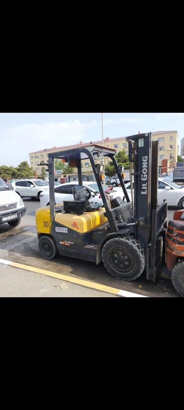 Digər xüsusi texnika: Avtokar xidməti 
Yüklərin yüklənməsi və boşaldılması 
Sumqayıt