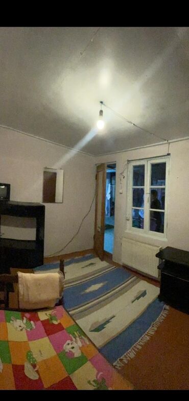 kiraye evler naxcivan: 12 kv. m, 1 otaqlı