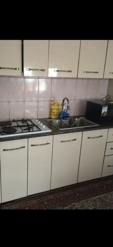снять дом в бишкуле на длительный срок: 55 м², 3 комнаты, Парковка, Сарай, Забор, огорожен