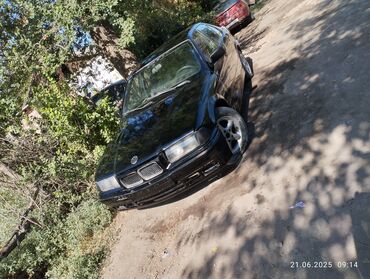 купить авто в кредит без первоначального взноса: BMW 318: 1993 г., 1.8 л, Механика, Бензин, Седан