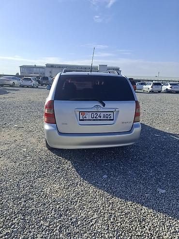 Toyota: Toyota Corolla: 2003 г., 1.6 л, Кол менен иштөөчү, Бензин, Универсал — 4