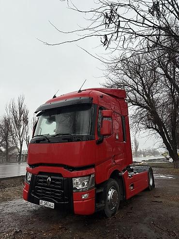 Тягачи: Тягач, Renault, 2016 г. — 1