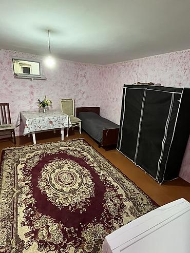 Kirayə otaqlar: 🏠 TƏLƏBƏ OĞLAN ÜÇÜN OTAQ YOLDAŞI AXTARILIR Razin ərazisində, Fidan — 1