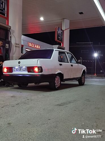 ZAZ: Model: ZAZ Tavria/Slavuta ailəsindən sedan (Azerbaycan nömrə nişanı — 7