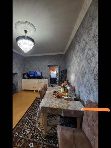 Həyət evləri və villaların satışı: Təcili satılır.Balaxanida.2 otaq.Su,qaz,isıq,internet.Ehtiyət üçün 2 -da lalafo.az — 8 Həyət evləri və villaların satışı: Təcili satılır.Balaxanida.2 otaq.Su,qaz,isıq,internet.Ehtiyət üçün 2 — 8