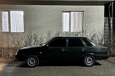 ВАЗ (ЛАДА): ВАЗ (ЛАДА) 21099: 2002 г., 1.3 л, Вариатор, Седан — 4