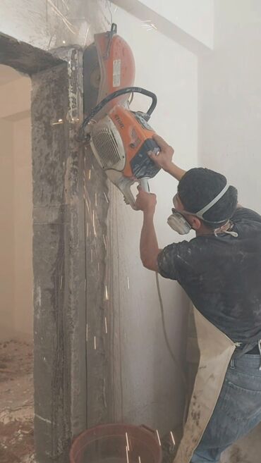 Plitə işləri: Beton kəsmə deşmə xidməti her növ kəsinti deşinti işləri beton kesen