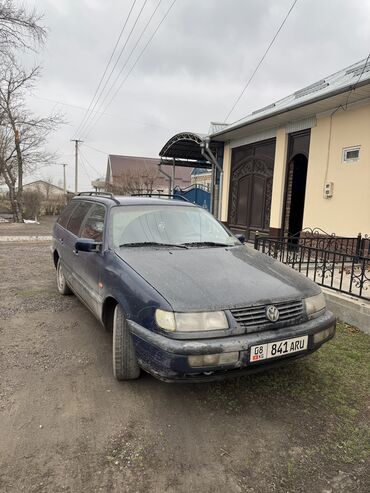 wolsvagen pasat: Volkswagen Passat: 1996 г., 1.8 л, Механика, Бензин