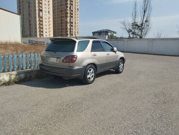 lexus 5 7: Toyota Harrier: 2.2 l | 1999 il Universal